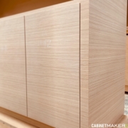 RIFT WHITE OAK DETAIL