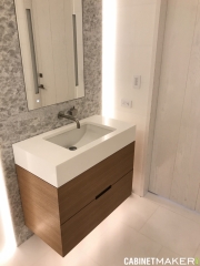 FLOATING VANITY W LED