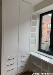 BEDROOM BUILT IN CLOSET_WHITE