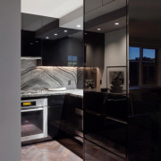 GLOSS BLACK KITCHEN